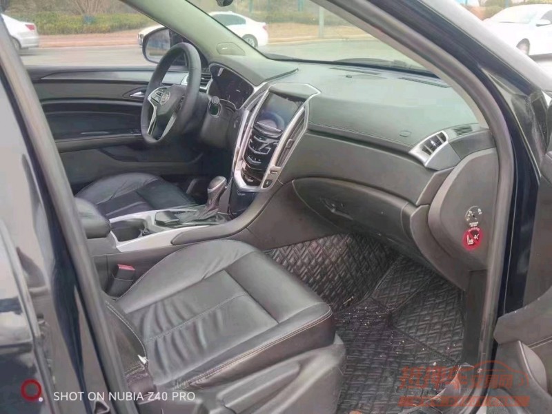 北京14年凯迪拉克SRX8