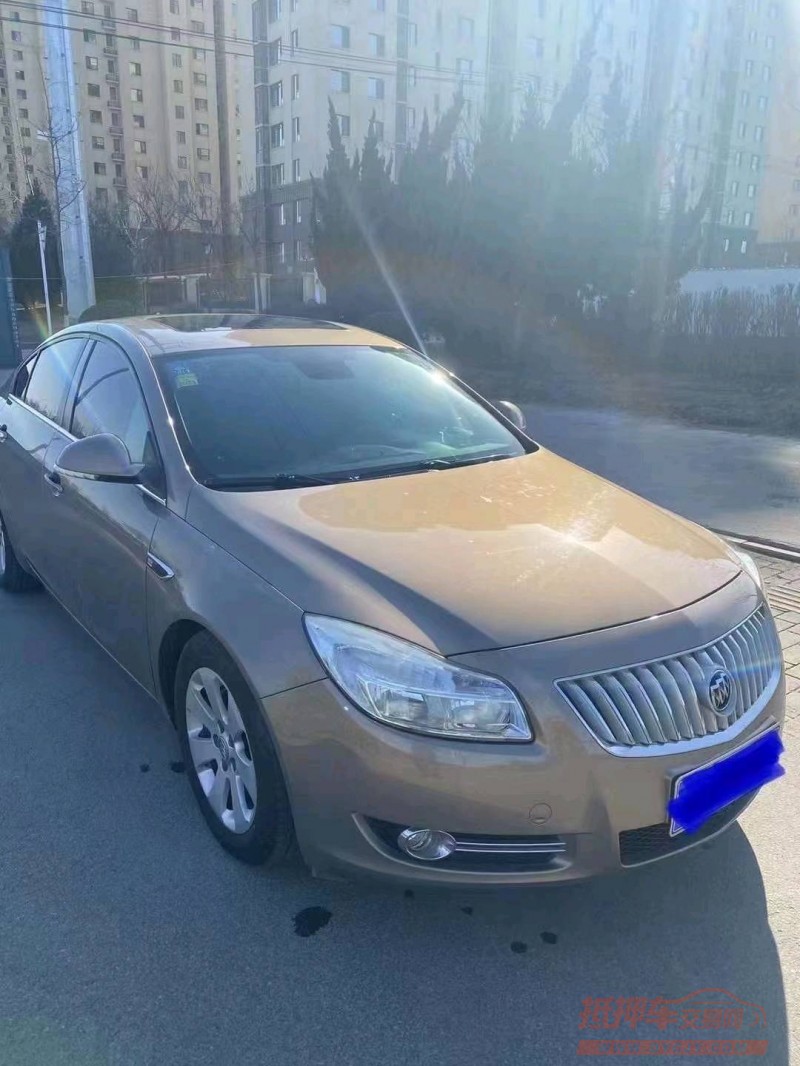 东营13年别克君威3