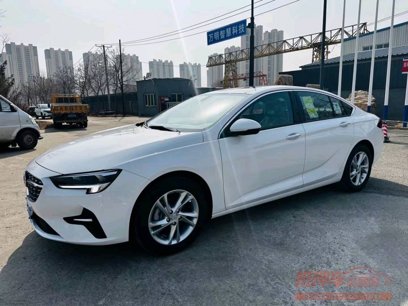 沈阳23年别克君威8