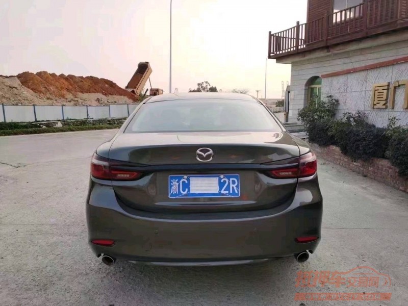 泉州19年馬自達阿特茲5