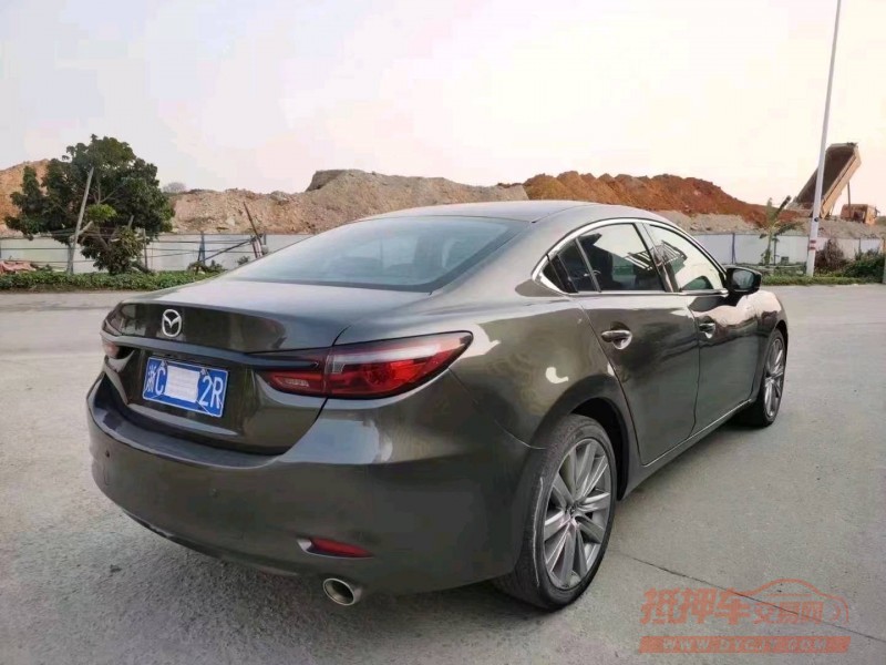 泉州19年馬自達阿特茲7