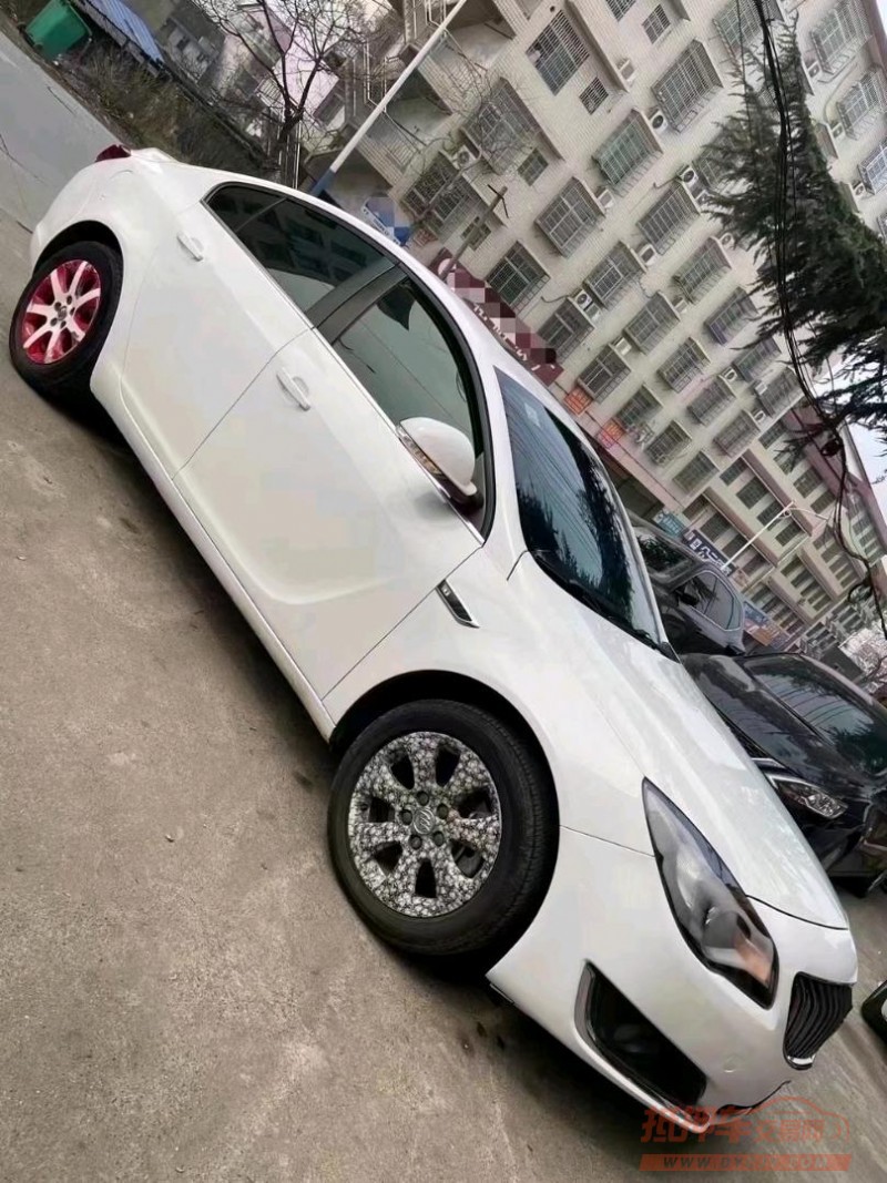 邢台15年别克君威2