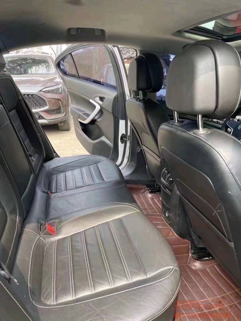 邢台15年别克君威4