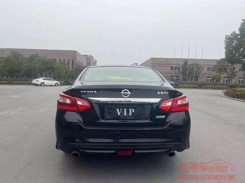 北京17年日产天籁6
