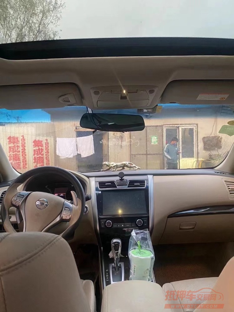 济宁16年日产天籁9