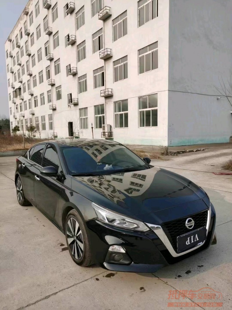 北京21年日产天籁3