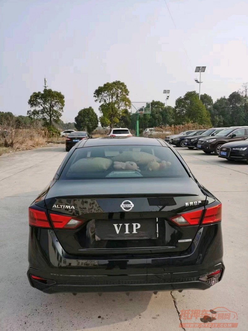 北京21年日产天籁9