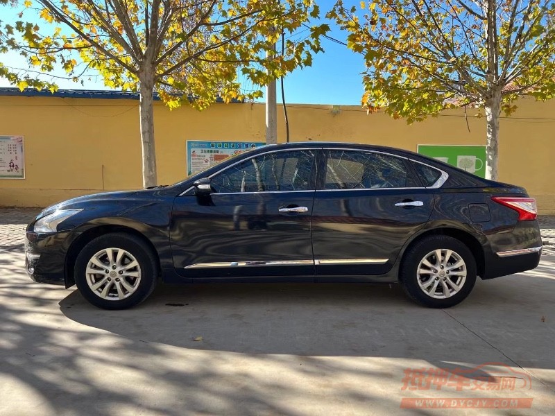 廊坊15年日产天籁4