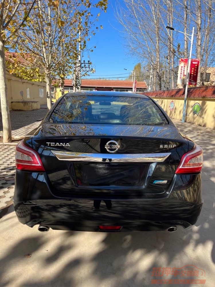 廊坊15年日产天籁3