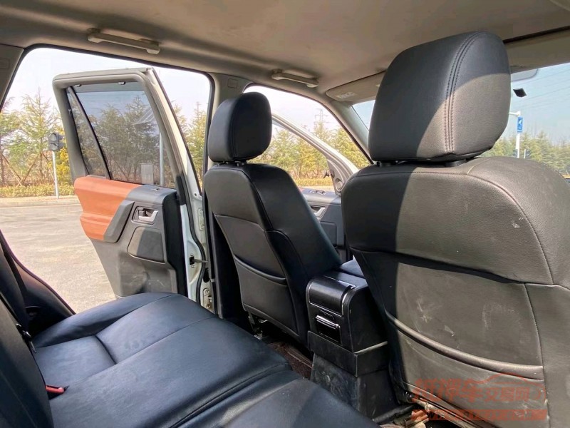 青岛13年路虎神行者9