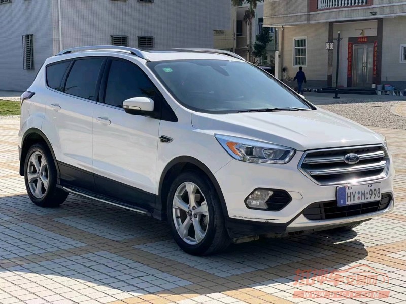 珠海17年福特翼虎3