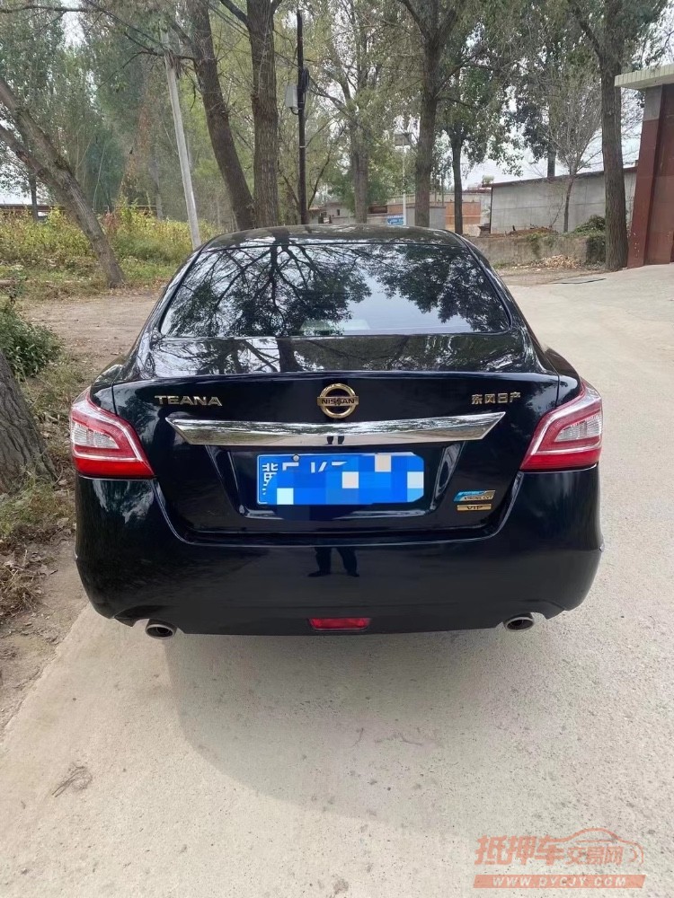 邢台13年日产天籁3