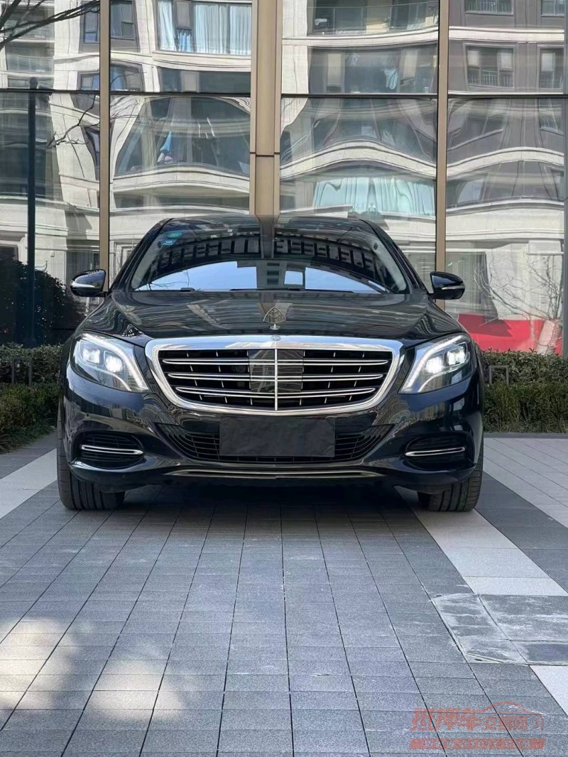 苏州16年奔驰迈巴赫S级1