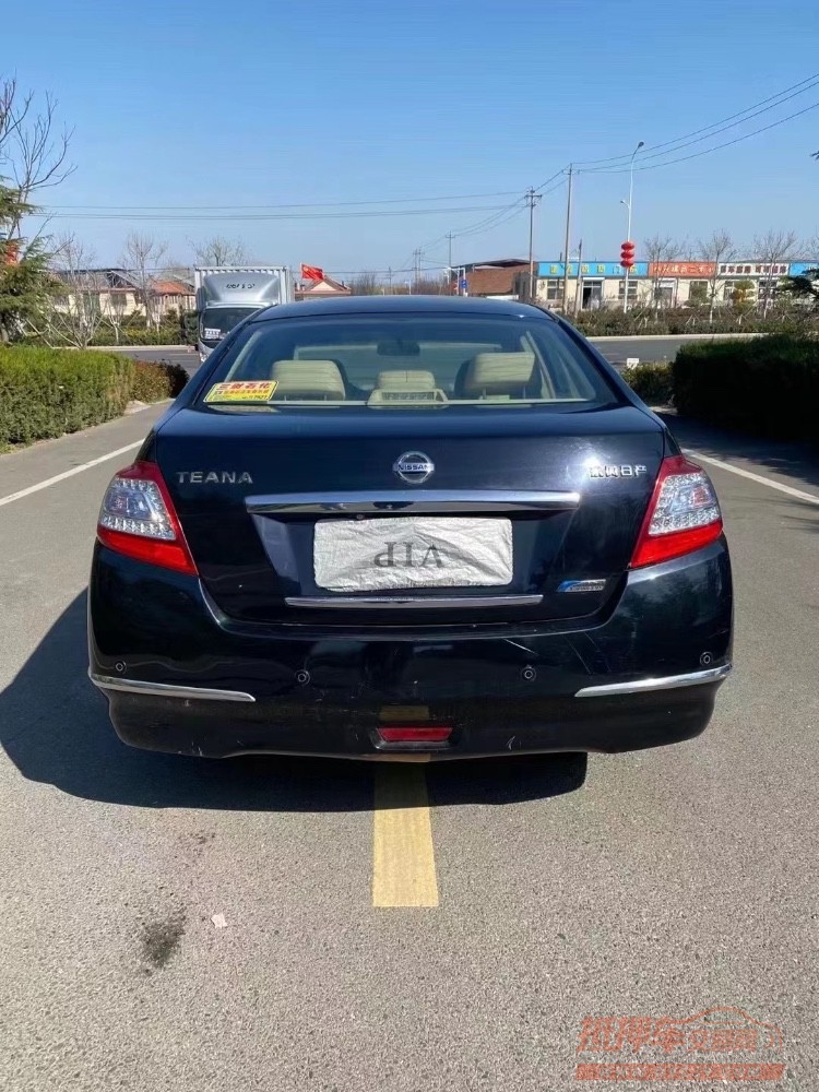 青岛12年日产天籁6