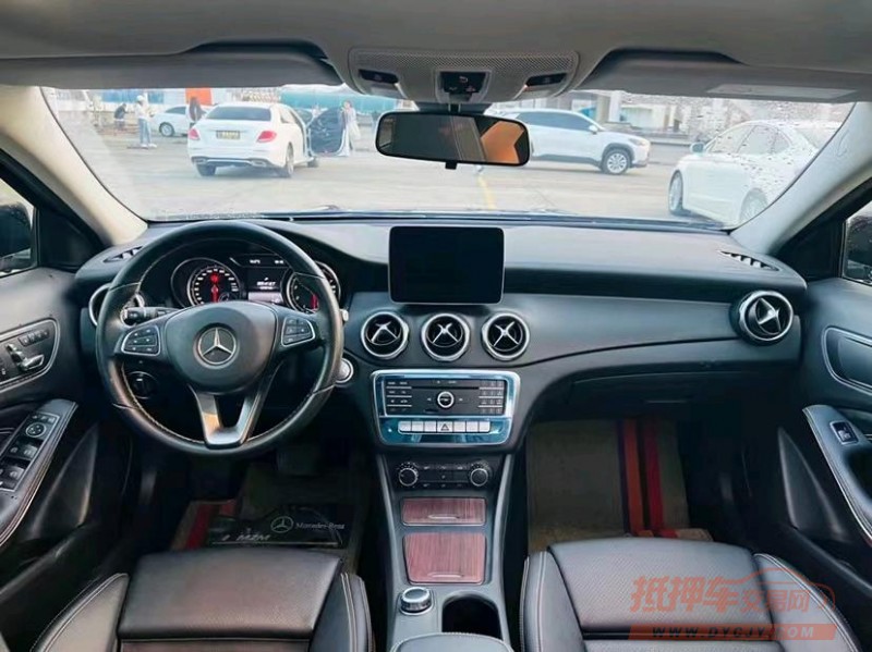 东莞18年奔驰CLA5