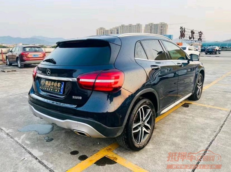 东莞18年奔驰CLA2