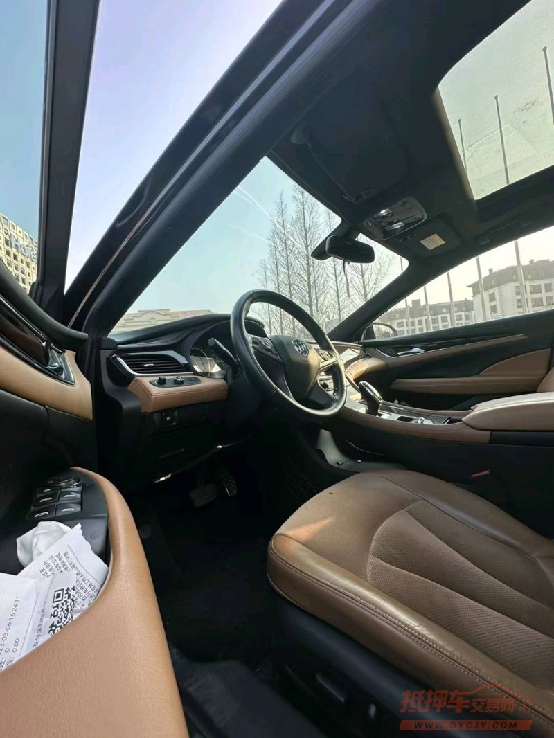 青岛16年别克君越5