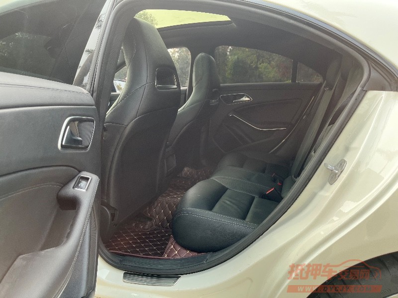 东莞14年奔驰CLA3