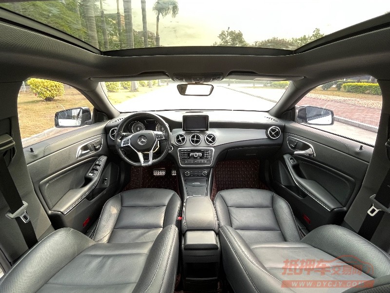 东莞14年奔驰CLA2