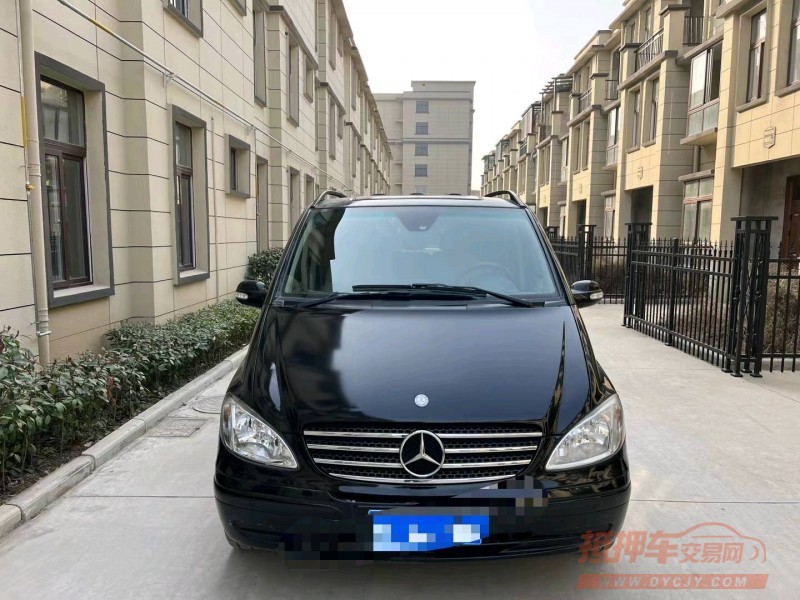 徐州11年奔驰唯雅诺1