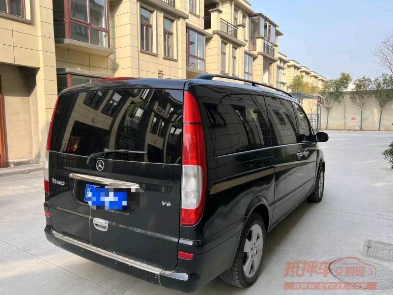 徐州11年奔驰唯雅诺5