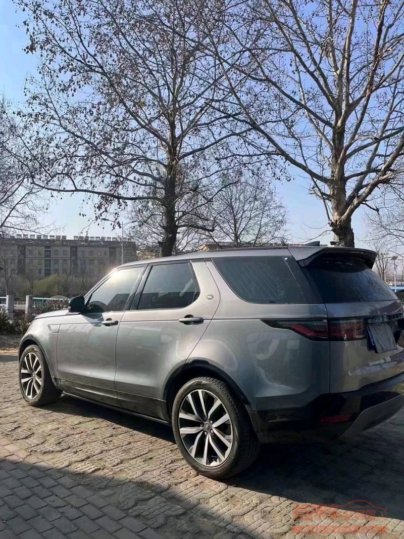 青岛22年路虎发现7