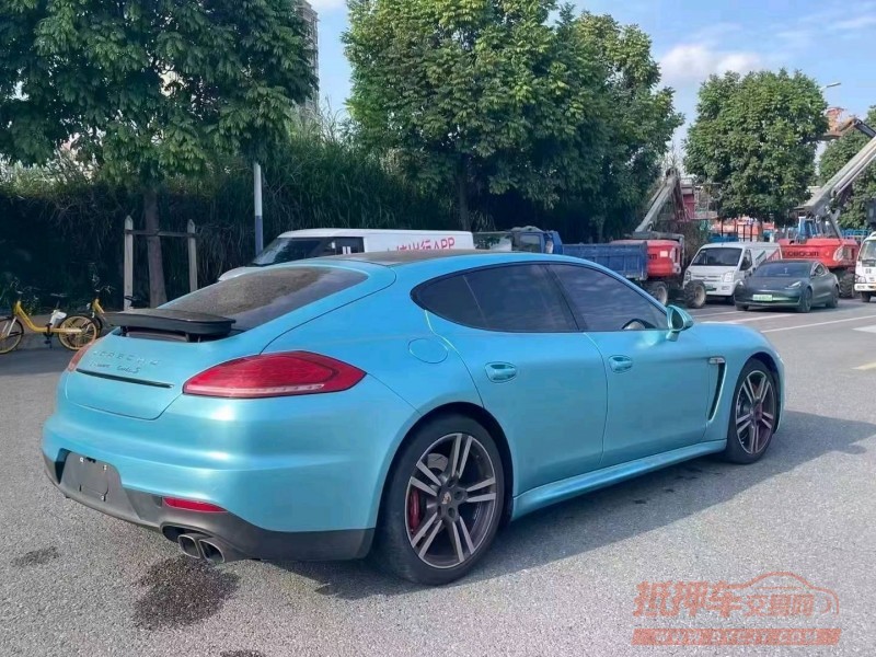 广州13年保时捷帕拉梅拉3