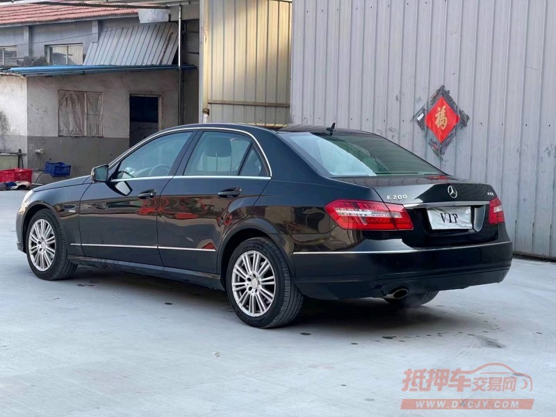 枣庄10年奔驰E4