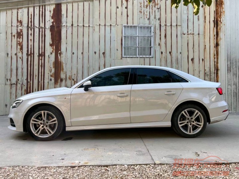 广州19年奥迪A33