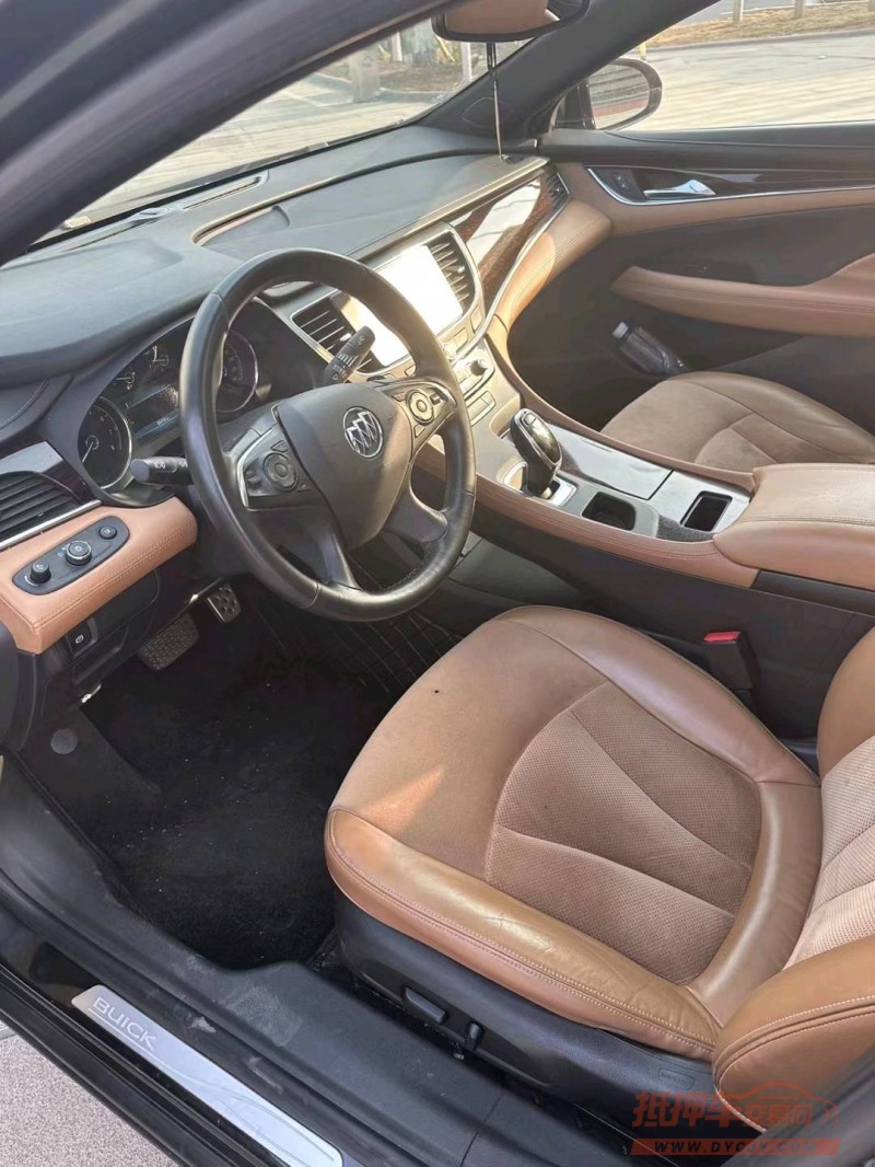 枣庄16年别克君越8