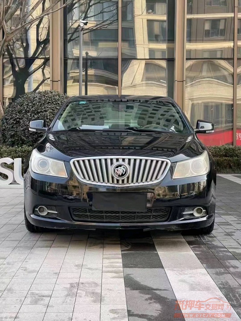 徐州10年别克君越1