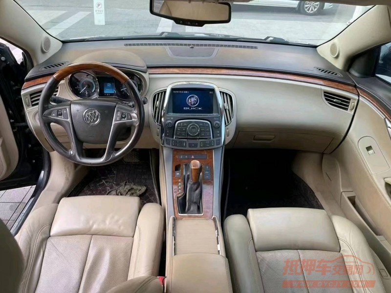 徐州10年别克君越5