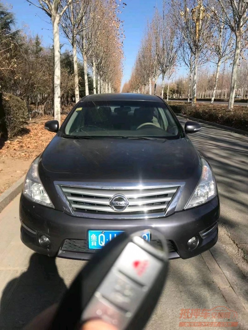 潍坊12年日产天籁1