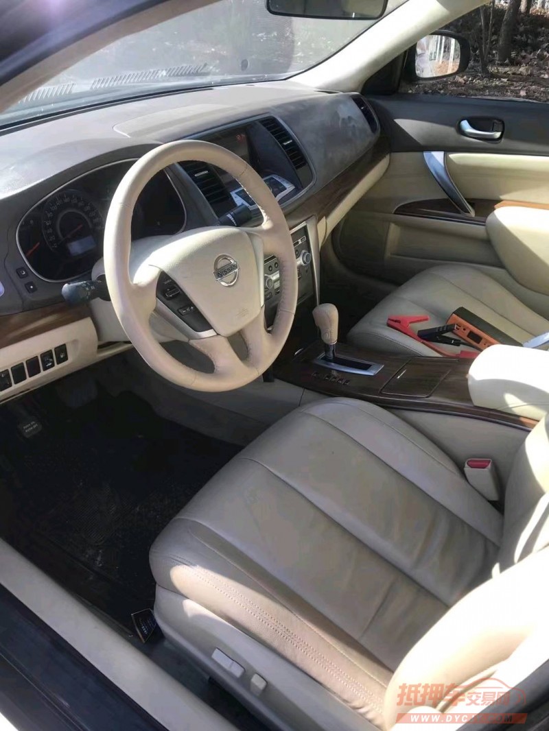 潍坊12年日产天籁5