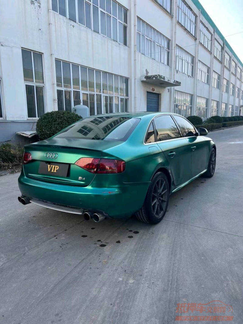 徐州11年奥迪A4L7