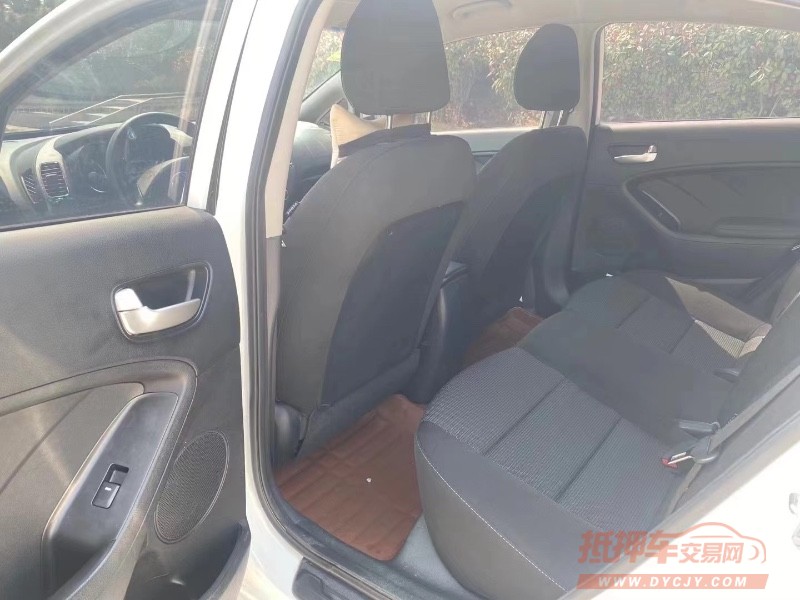 青岛17年起亚K38