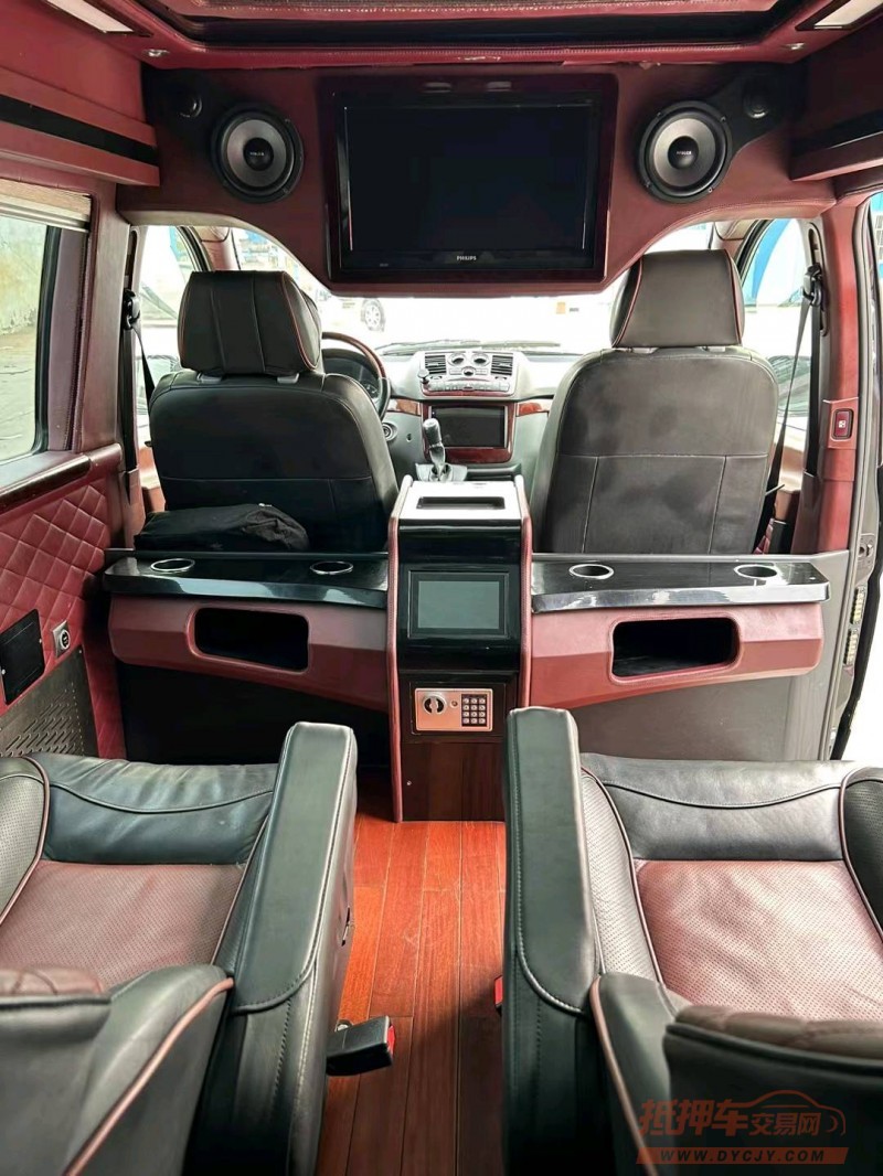 宿迁15年奔驰威霆6