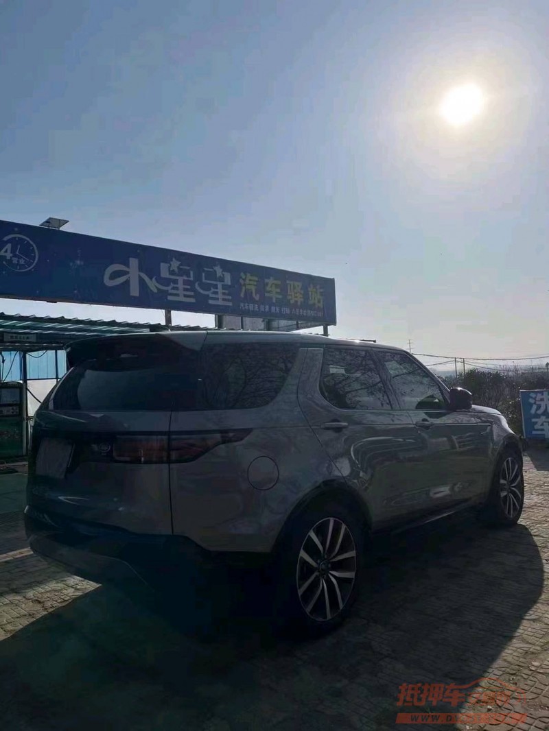 枣庄22年路虎发现1
