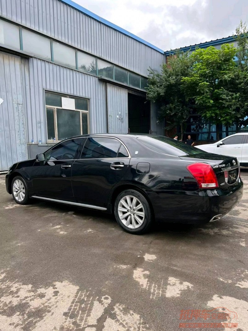 沈阳10年丰田皇冠6