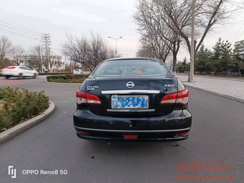 潍坊13年日产轩逸7