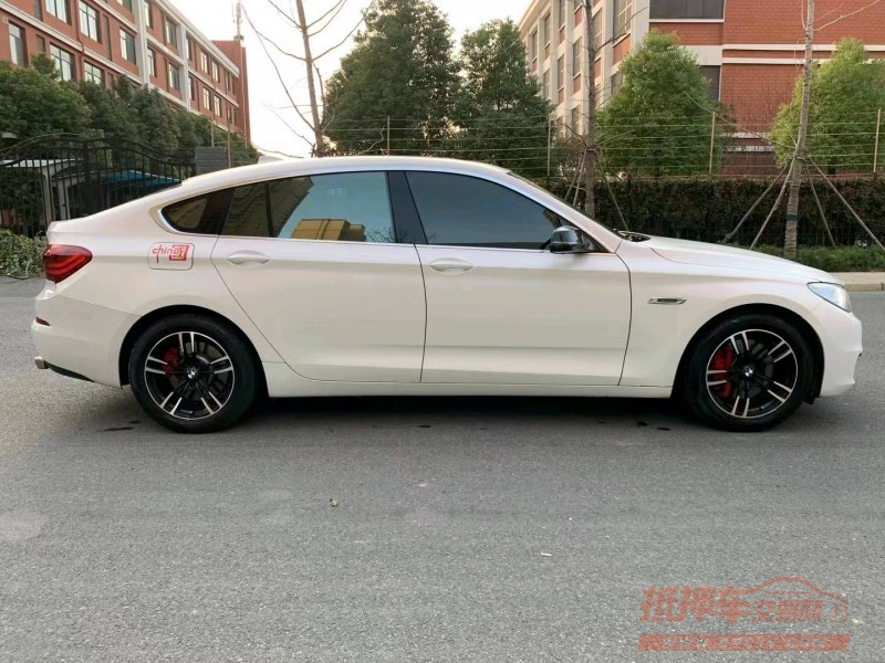 淮南16年宝马5系GT3