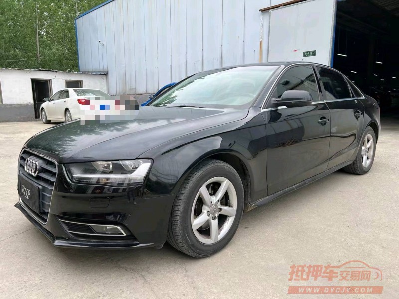 济宁15年奥迪A4L3