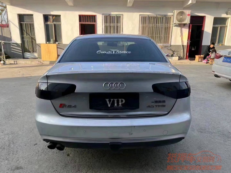 济宁14年奥迪A49