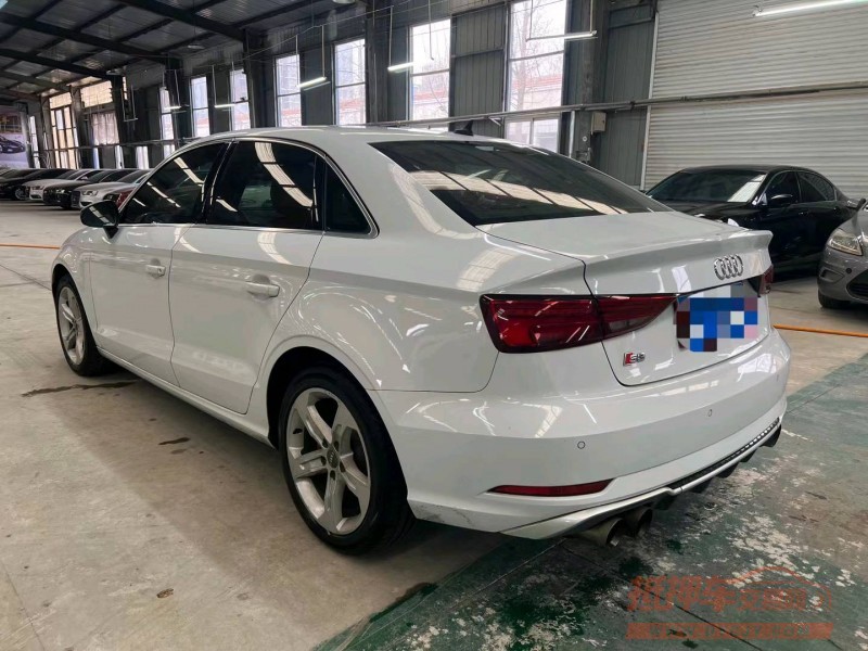 济宁19年奥迪A32