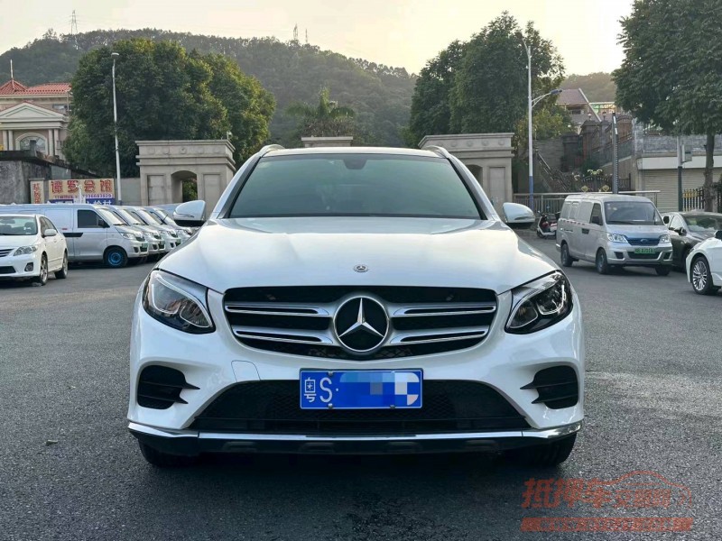广州19年奔驰GLC1