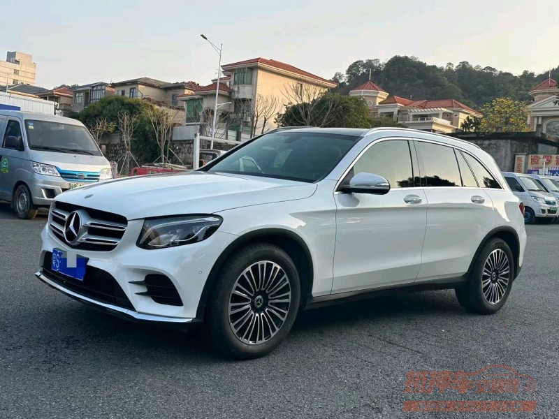 广州19年奔驰GLC3