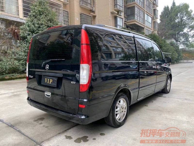 邵阳14年奔驰威霆4