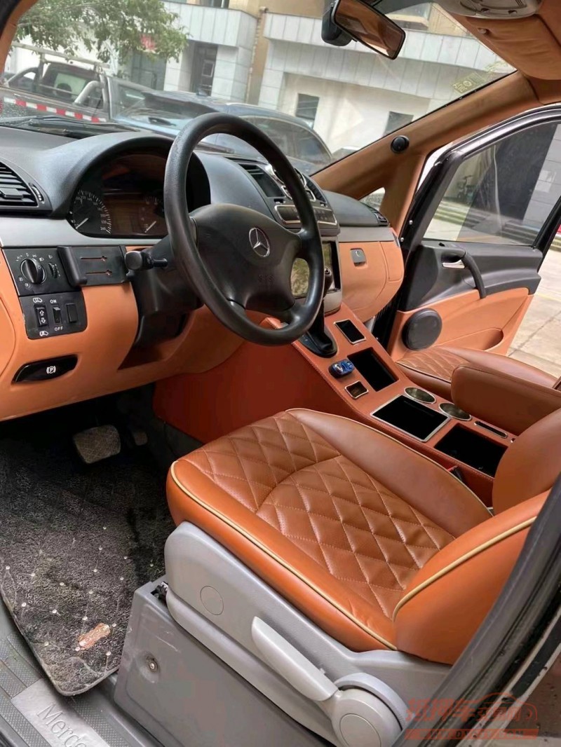 邵阳14年奔驰威霆8