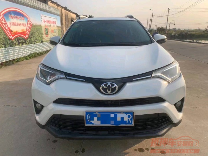 珠海16年丰田RAV4荣放9