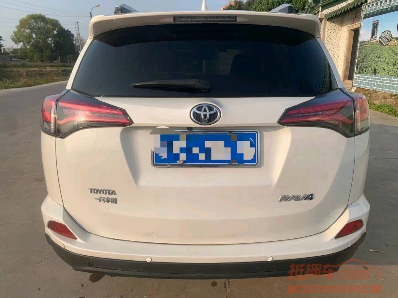 珠海16年丰田RAV4荣放4
